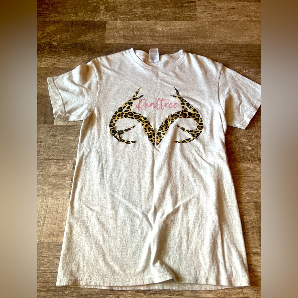 Real tree skull shirt